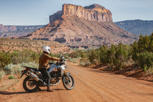 Load image into Gallery viewer, Peak Design Motorcycle Bar Mount MMMABBK1